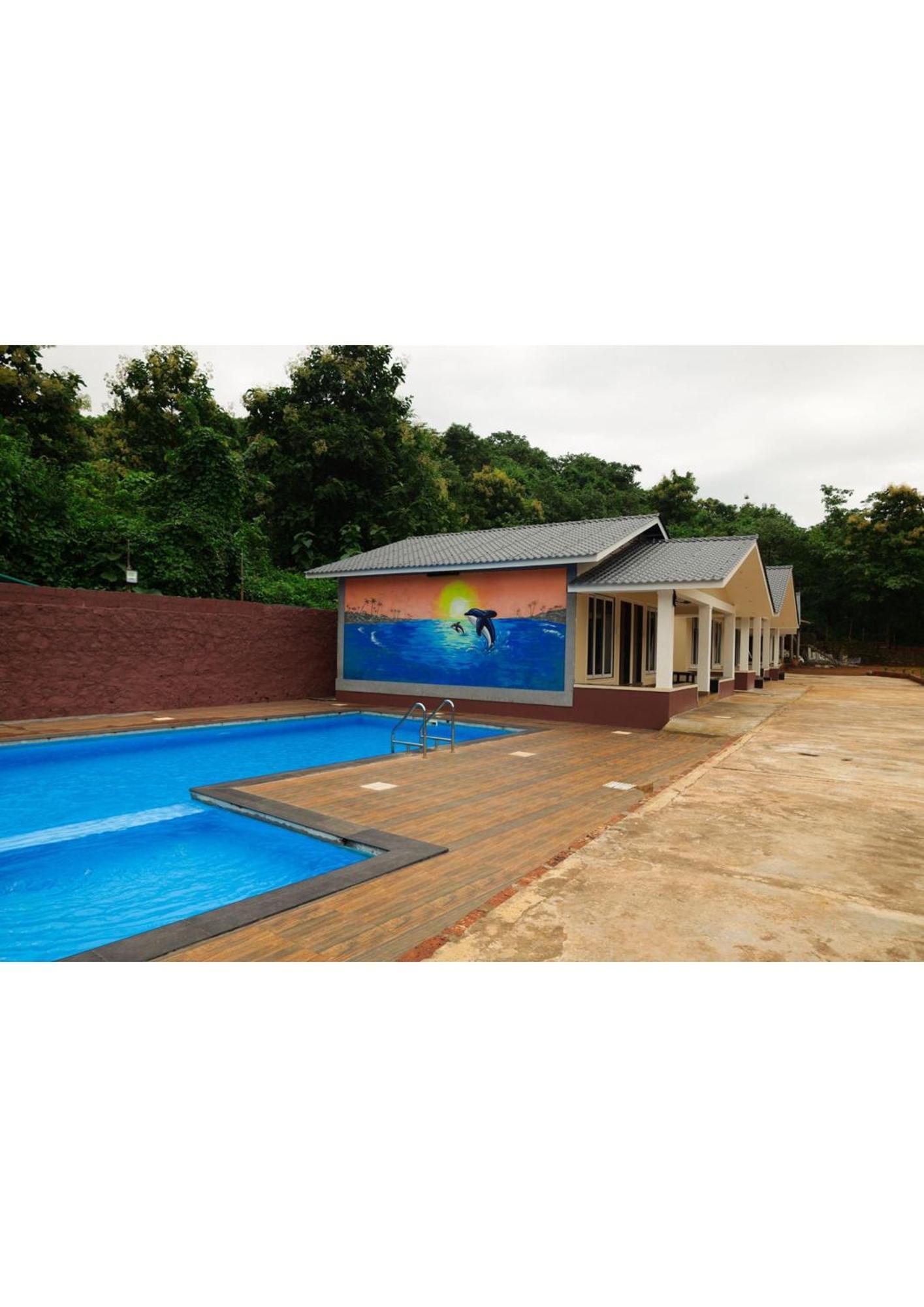 Nisarg Resort Guhagar Ngoại thất bức ảnh